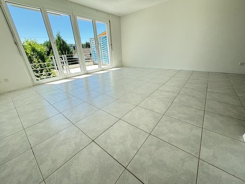 Casa a schiera moderna, fresca di ristrutturazione con 4½ locali e giardino in affitto a Pieterlen (6)