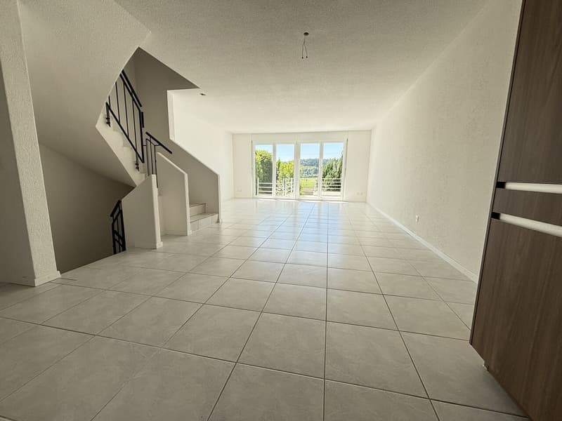 Casa a schiera moderna, fresca di ristrutturazione con 4½ locali e giardino in affitto a Pieterlen (4)