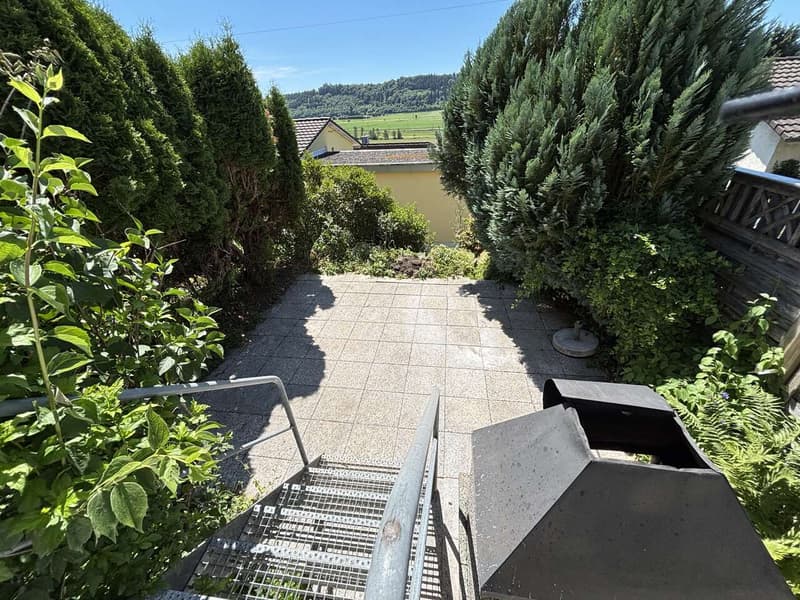 Casa a schiera moderna, fresca di ristrutturazione con 4½ locali e giardino in affitto a Pieterlen (7)