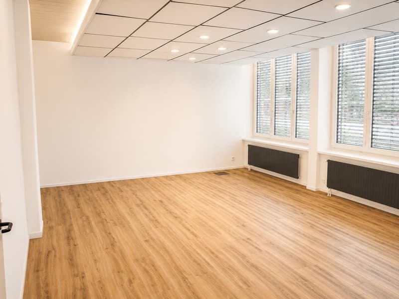 Renditestarkes Praxiszentrum an guter Lage (13)