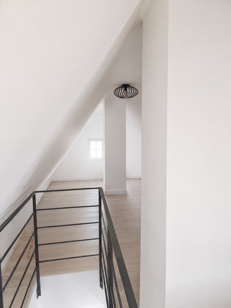 Grosszügige 5-Zimmer-Maisonettewohnung mit Garten und traumhafter Seesicht (23)