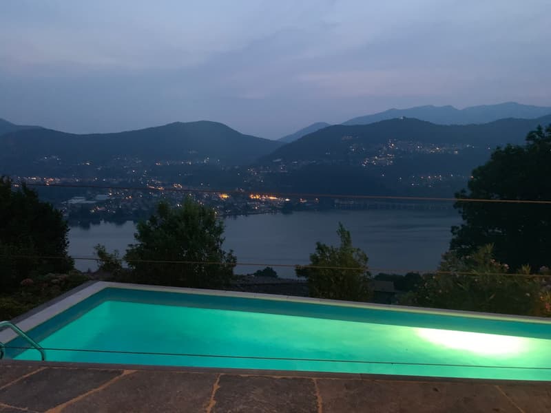 Villa con piscina e vista lago 180gradi - vendita diretta dal proprietario (8)
