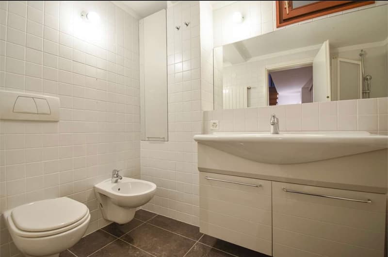 Villa con piscina e vista lago 180gradi - vendita diretta dal proprietario (11)