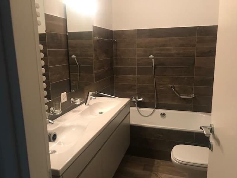 Attico con stupenda vista lago in casa di soli 3 appartamenti (7)