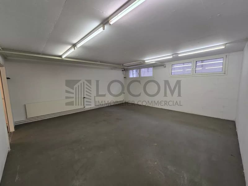 Locaux à louer dans immeuble équipé (7)
