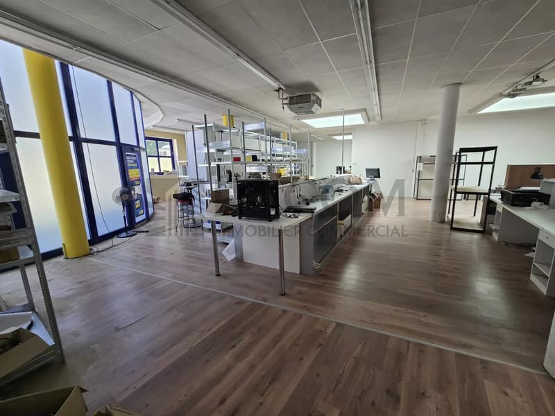 zone de travail aménagée
