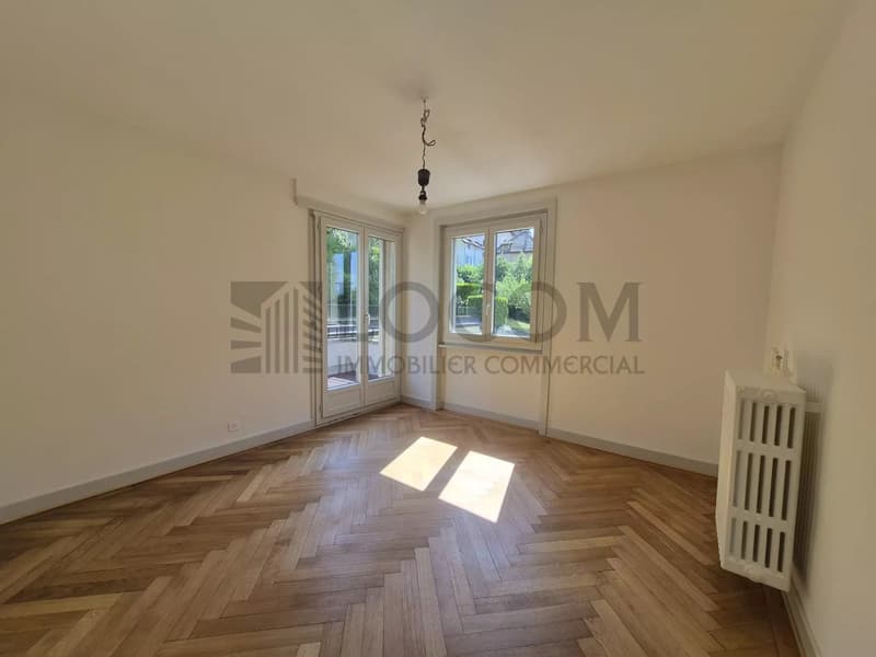 Appartement 2,5 pièces avec deux balcons (7)