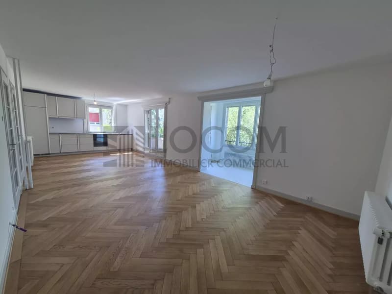 Appartement 2,5 pièces avec deux balcons (5)