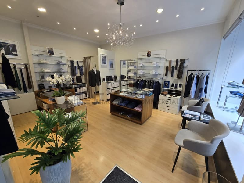 Belle arcade de 82 m² à la rue de la Paix à côté d'Hermès (5)