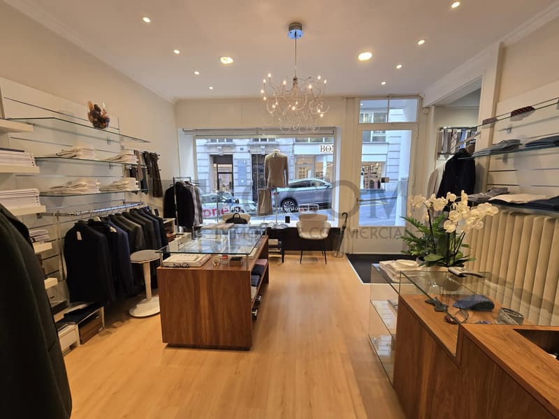 Belle arcade de 82 m² à la rue de la Paix à côté d'Hermès (6)