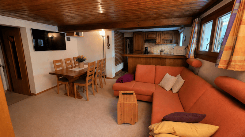 Haven of Peace with Alpine Charm (11)