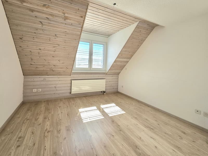 schöne 5.5 - Zimmer Maisonettewohnung (9)