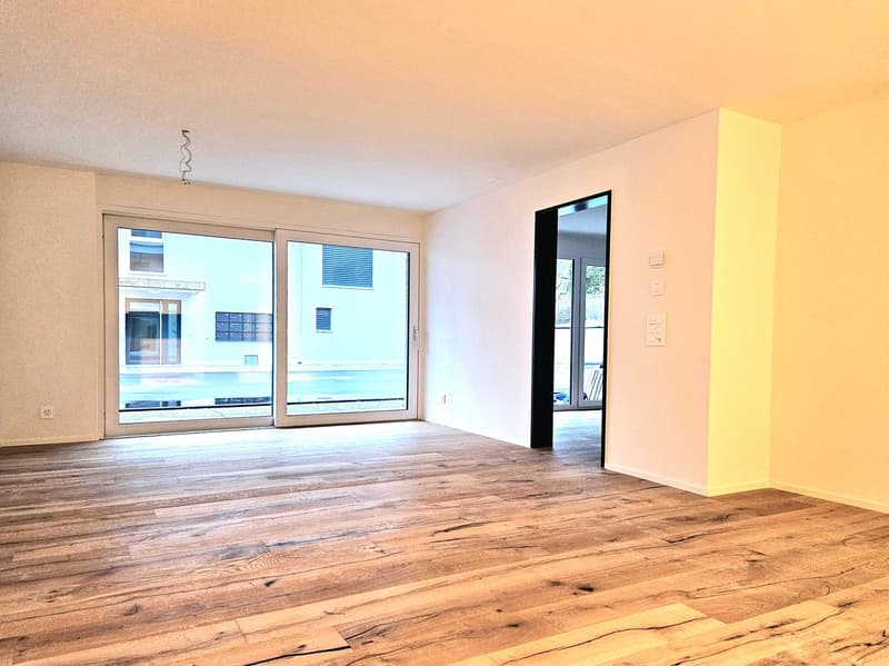 Appartement moderne de 2,5 pièces au rez-de-chaussée "Neubau" (4)