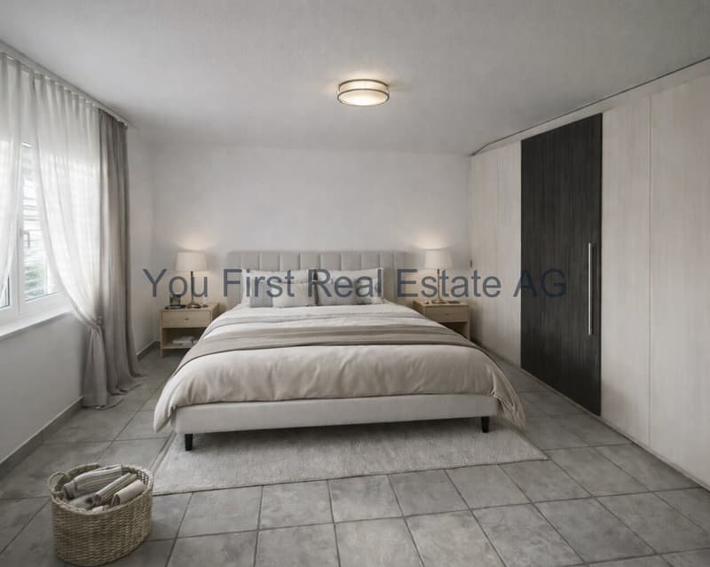 Lichtdurchflutetes Schlafzimmer mit XXL-Einbauschrank und eleganter Lichtgestaltung