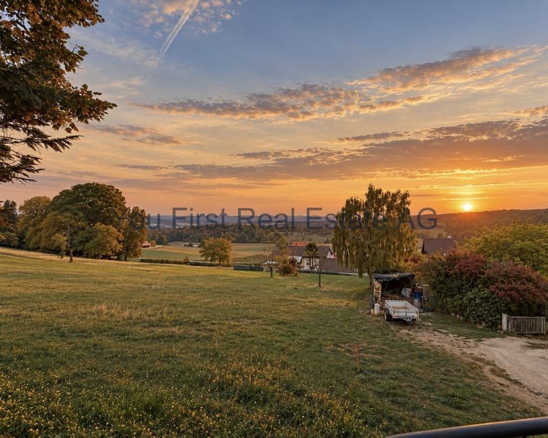 Schöne Abendstimmung mit Fernblick