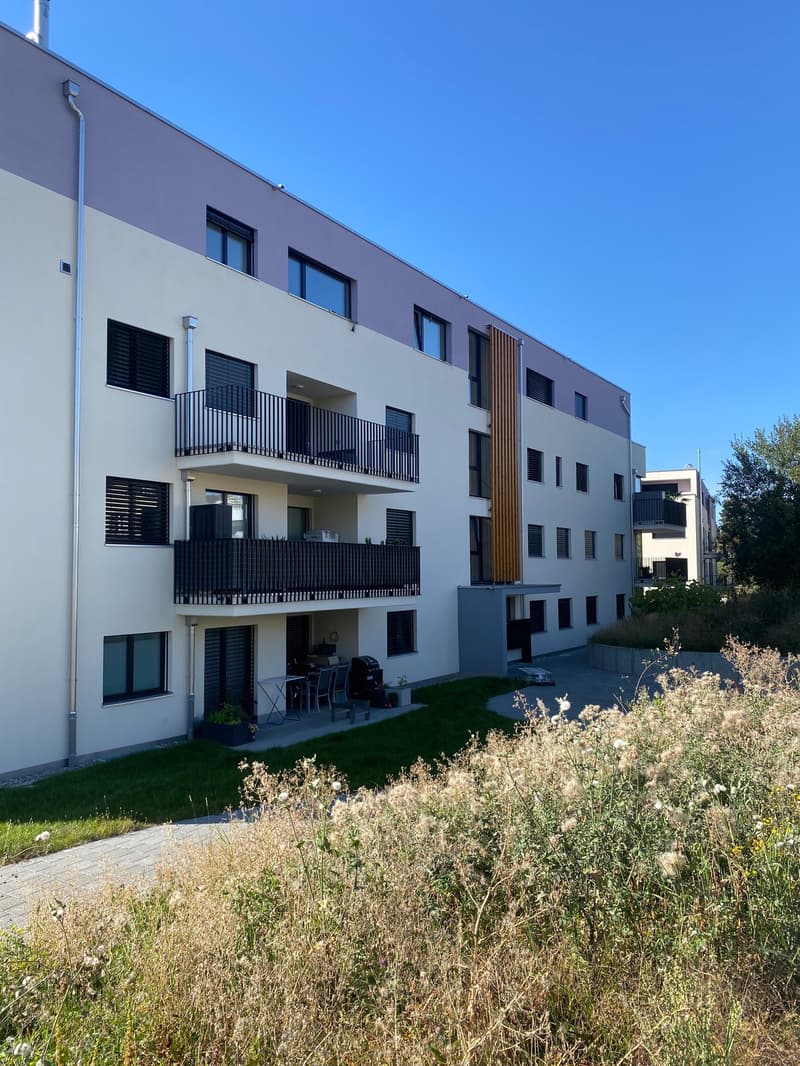 Appartamento in proprietà al 2° piano con terrazza spaziosa (3)