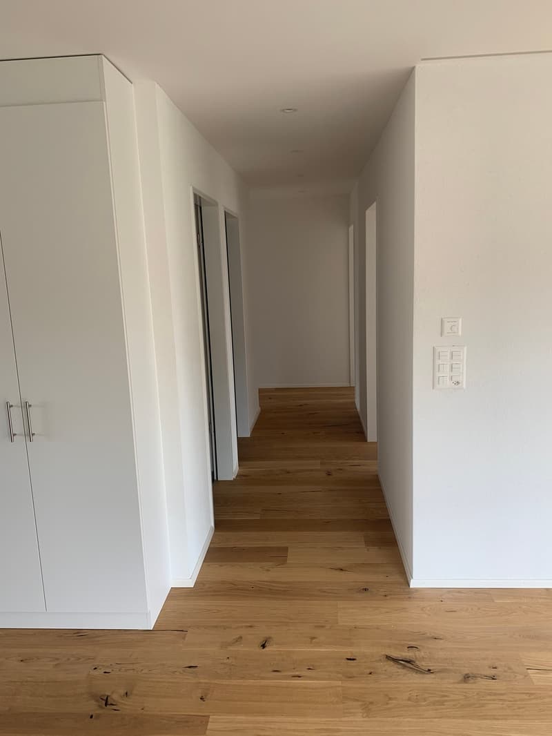Super schöne Gartenwohnung mit Wintergarten. (22)