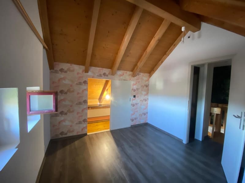 Über 5 % Bruttorendite – Attraktive Duplexwohnung mit Balkon in Müntschemier (10)