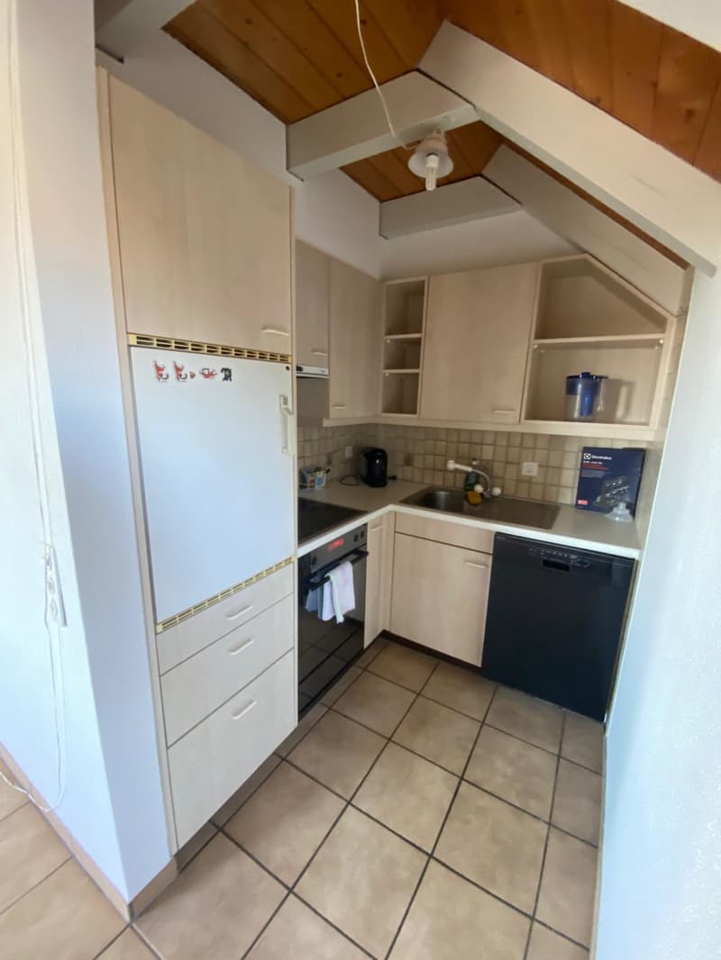 Über 5 % Bruttorendite – Attraktive Duplexwohnung mit Balkon in Müntschemier (9)