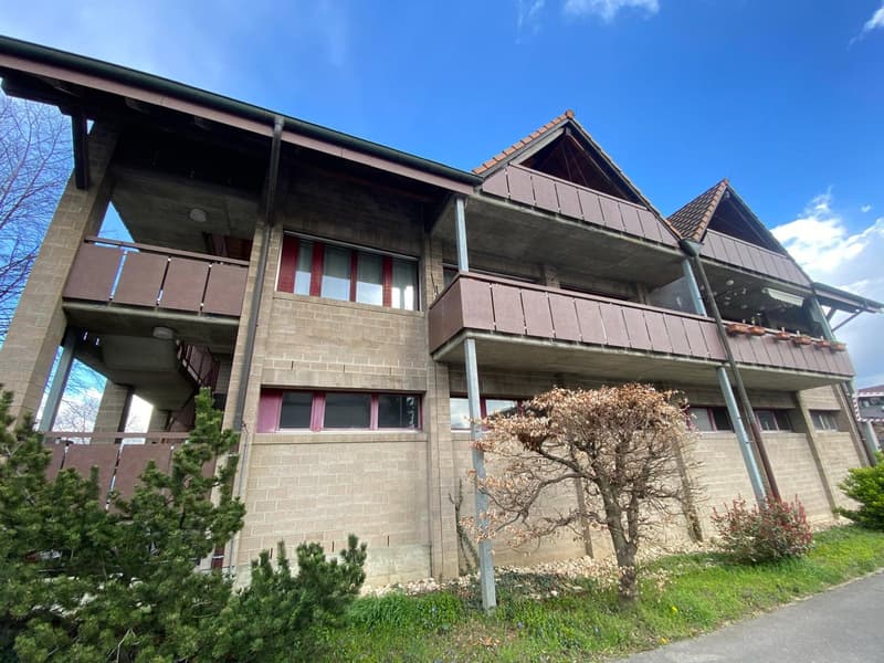 Über 5 % Bruttorendite – Attraktive Duplexwohnung mit Balkon in Müntschemier (2)