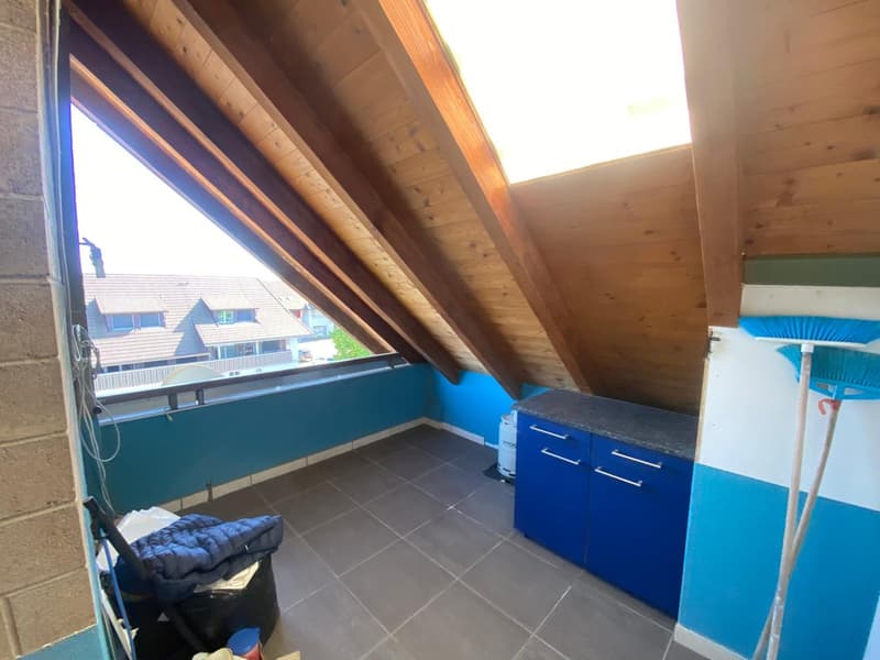Über 5 % Bruttorendite – Attraktive Duplexwohnung mit Balkon in Müntschemier (6)