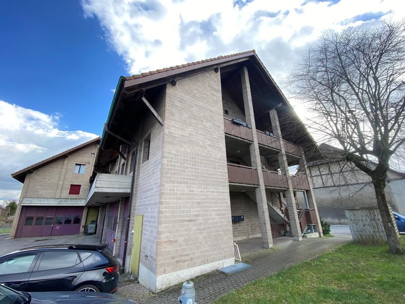 Über 5 % Bruttorendite – Attraktive Duplexwohnung mit Balkon in Müntschemier (3)