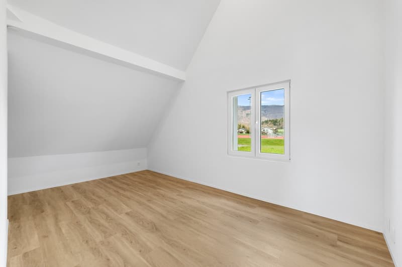 empty room, wooden floor, white walls, window with view