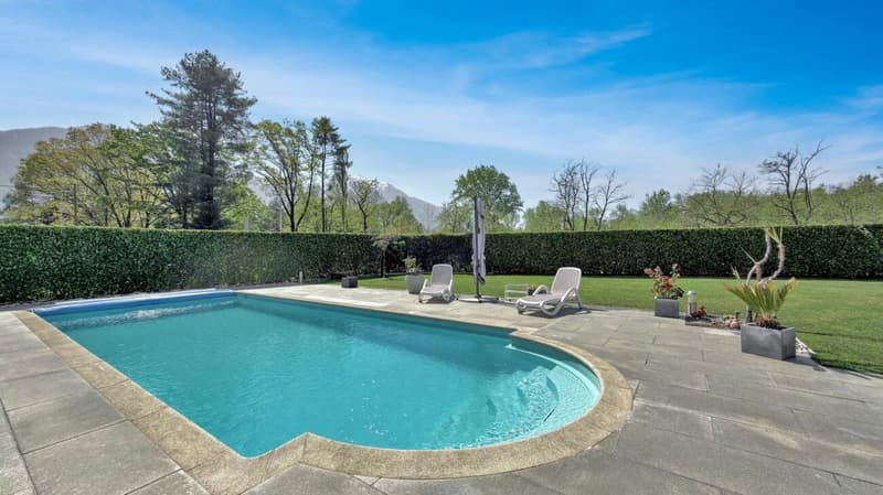 Gordola - Due case con piscina / Zwei Häuser mit Pool (20)