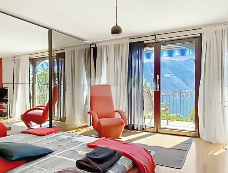 Brione sopra Minusio - Grosszügige Villa für Familie und Gäste (2)