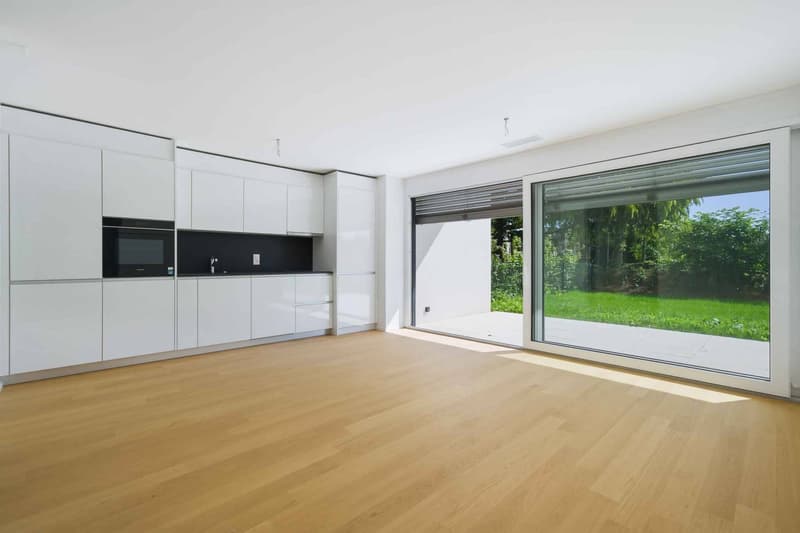 New 2.5-room apartment with terrace and private garden (2)