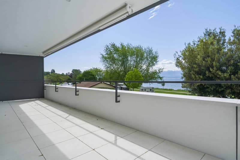 New luxury apartment - 4.5 rooms corner apartment with 76m² balcony - Lake view (4)