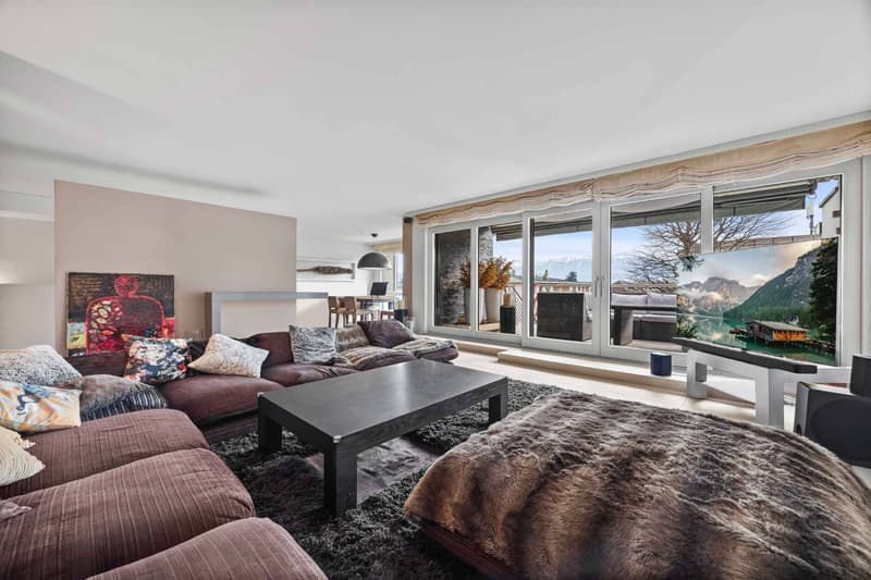 Contemporary 4.5-room duplex with balcony and garden (1)