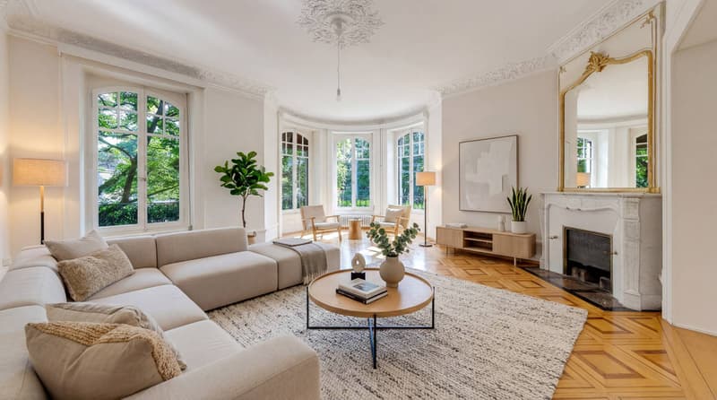 Exceptional Haussmannian apartment of 155m2 with garden. (4)