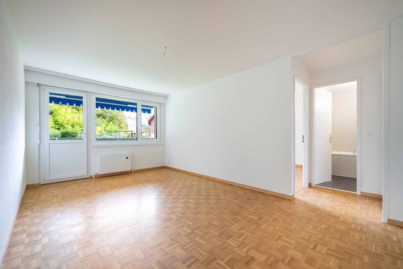 Bello appartamento di 2,5 locali al piano terra e in pieno centro città! (5)