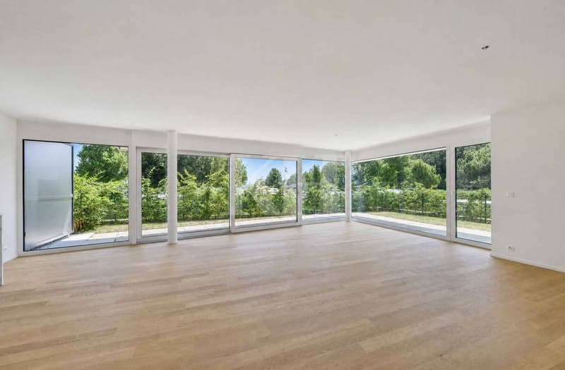 Neue 5,5-Zimmer-Wohnung mit herrlichen Ausführungen im Erdgeschoss mit Garten! (5)