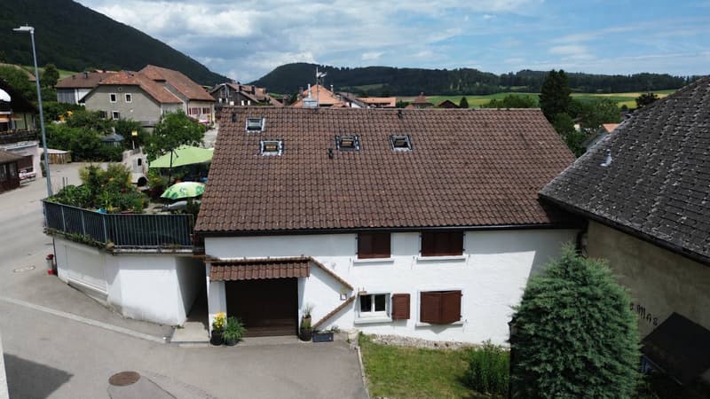 Gebäude in Lamboing zu verkaufen (4)