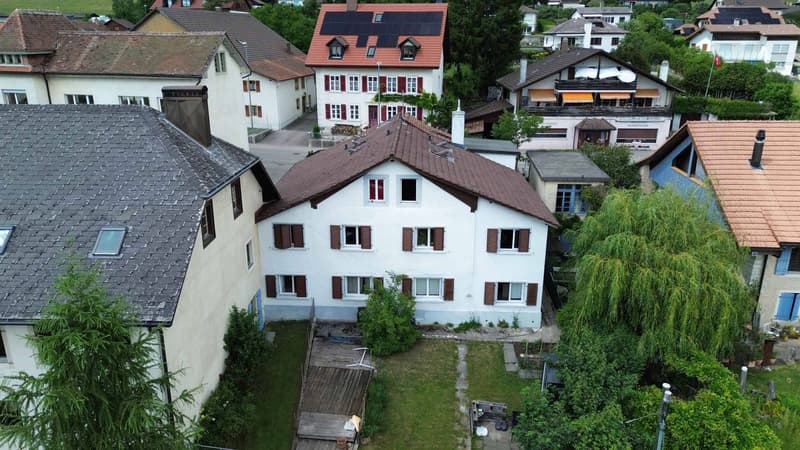 Gebäude in Lamboing zu verkaufen (3)