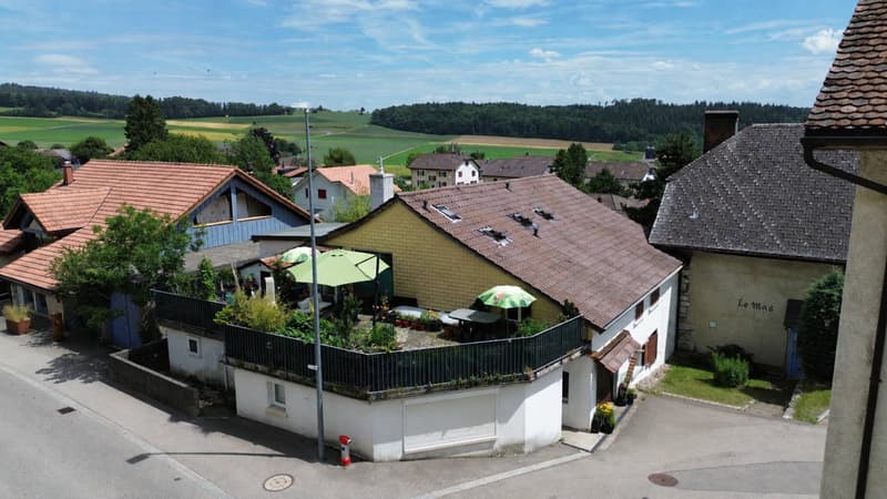Gebäude in Lamboing zu verkaufen (5)