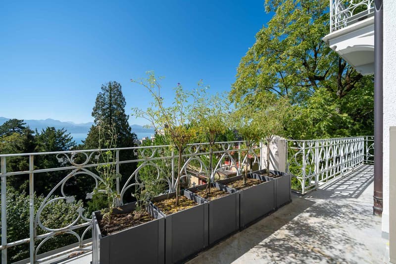 Appartement de 3.5 pièces rénové situé au coeur d'un quartier prestigieux (6)