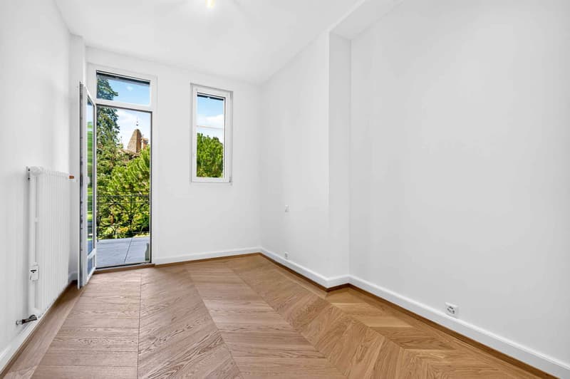 Appartement de 3.5 pièces rénové situé au coeur d'un quartier prestigieux (9)