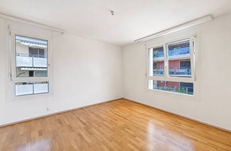 Appartement lumineux de 3,5 pièces. Proche de toutes commodités. (6)