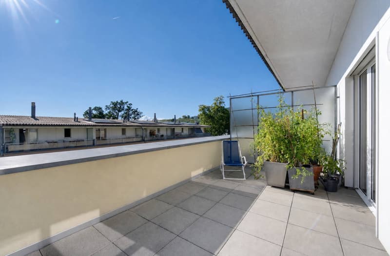 Jolie villa mitoyenne avec jardin privatif (10)