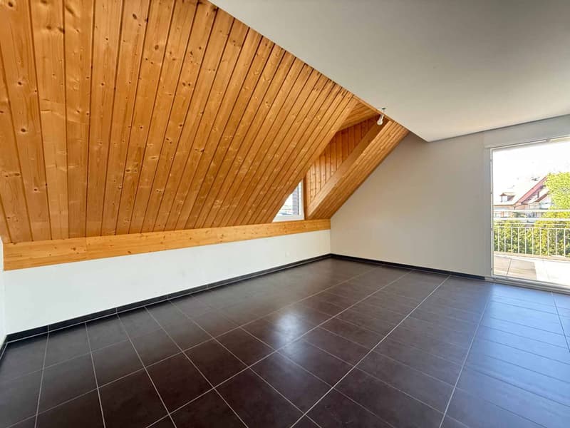 Beautiful 3.5-room attic in the heart of Lavaux (3)