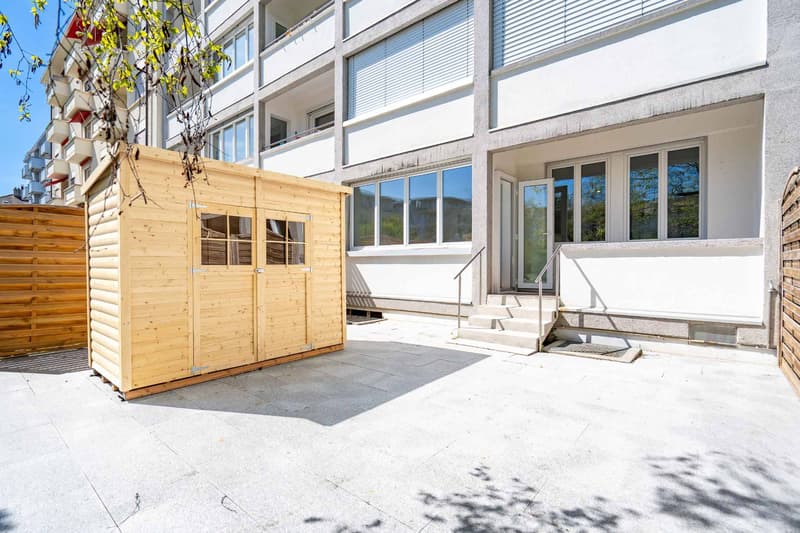 Stupendo studio ristrutturato con accesso alla terrazza! (2)