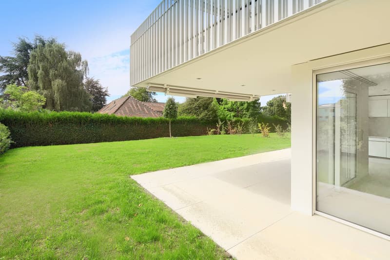 Bell'appartamento di 3,5 locali con giardino privato (2)