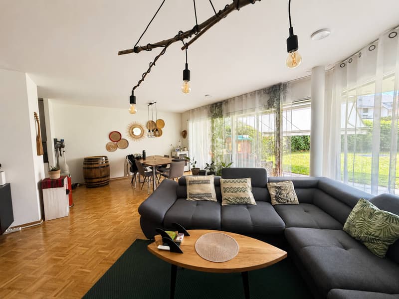 Beautiful 3.5-room apartment with private garden near the lake (3)