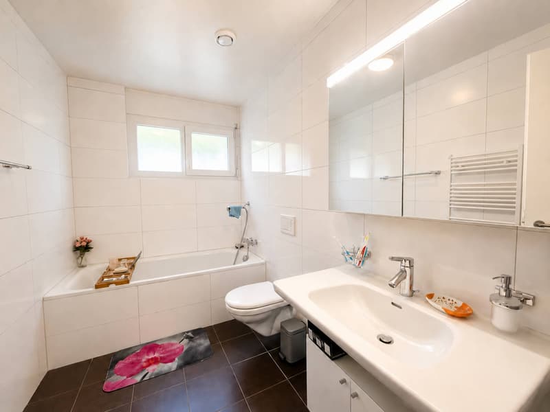 Beautiful 3.5-room apartment with private garden near the lake (8)