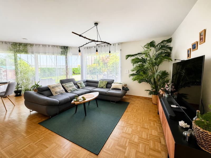 Beautiful 3.5-room apartment with private garden near the lake (4)
