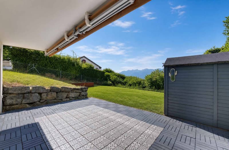 Duplex di 4.5 locali con terrazza e giardino (11)