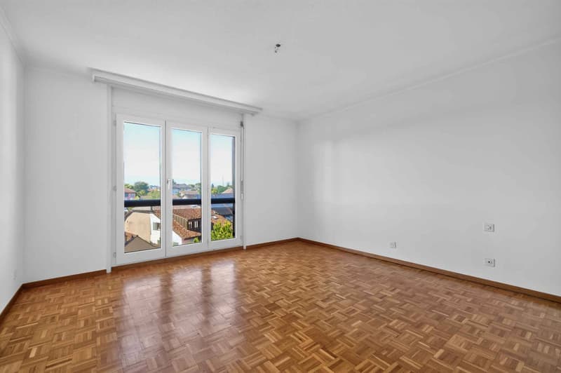 Spacieux 4,5 pièces avec terrasse (7)